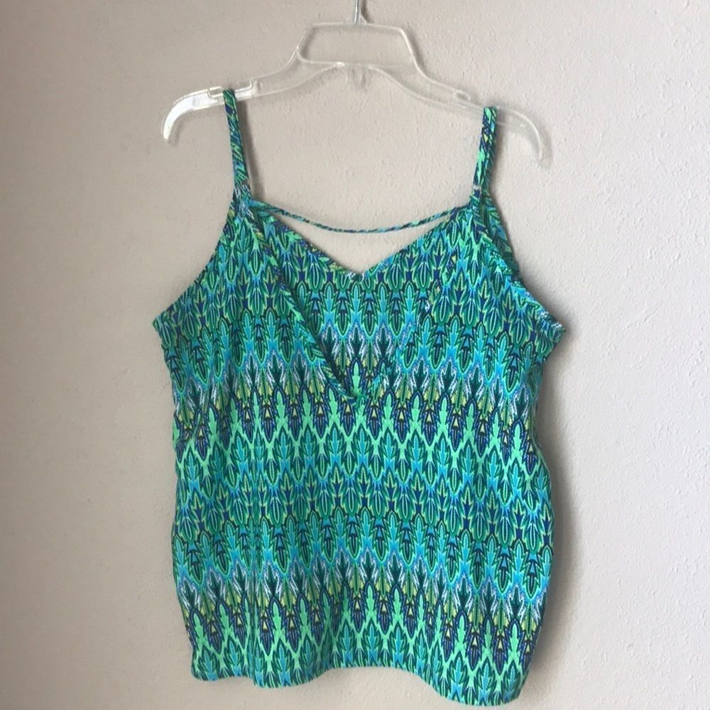 ❤️Derek Heart Tank - Picture 4 of 4
